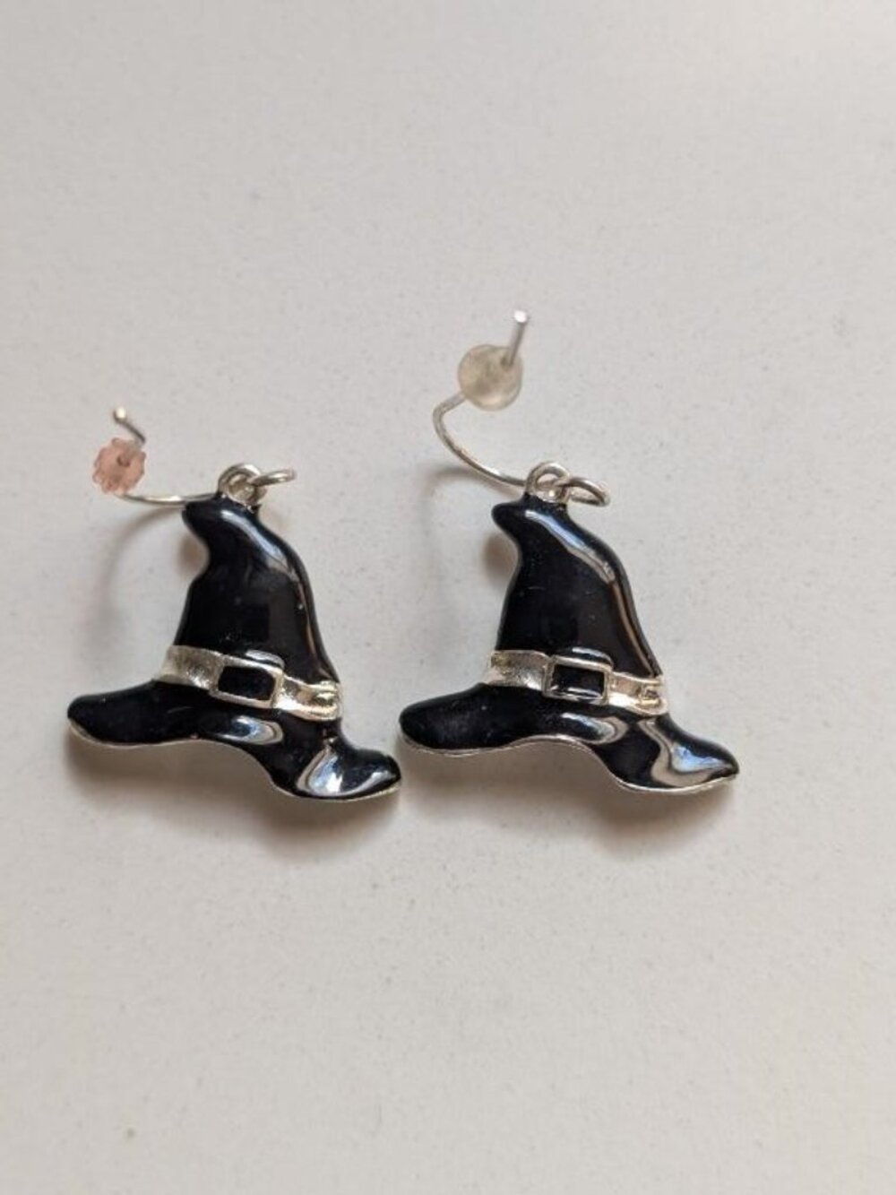 Vintage Halloween Enamel Black Witch Hat Earrings. Check pictures for Details